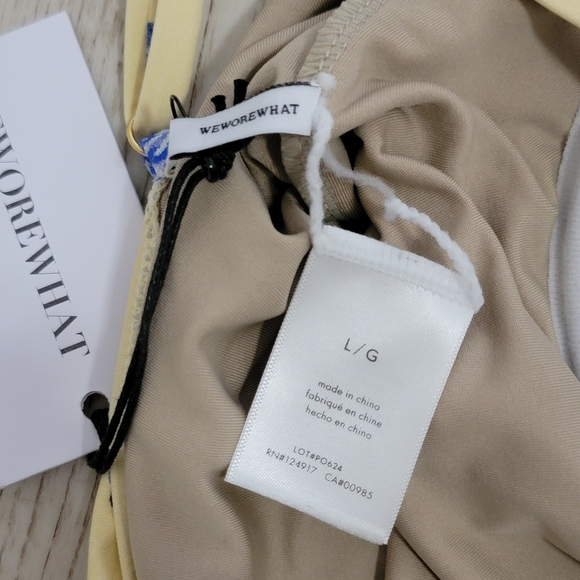 NWT We Wore What Golden Hour Floral One Piece Swimsuit in Soft Yellow and Blue L - Picture 10 of 11